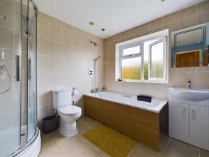 Family Bathroom- click for photo gallery